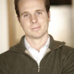 James Siminoff is Co-founder and CEO of PhoneTag. He is also CSO of Ditech Networks